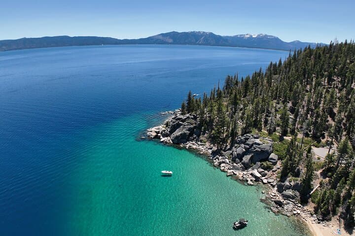 4 Hour Private Boat Charter With Captain — supplier photograph 1
