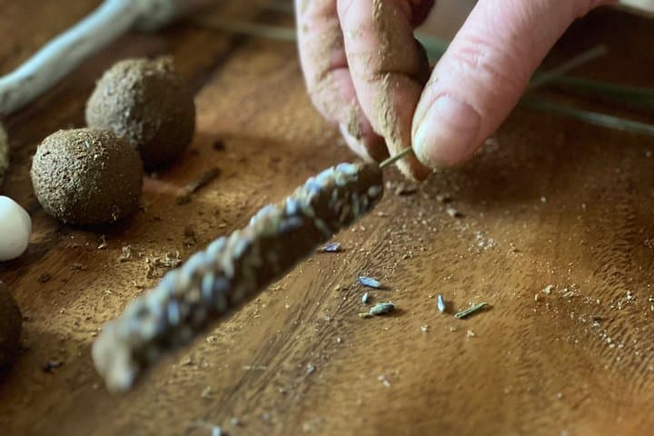 Make Your Own Tahoe Incense from Pine Resin & Wild Herbs — supplier photograph 1